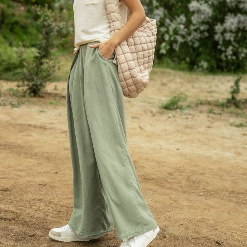 New Bohme Katie Wide Leg Tencel Pants in Sage Large